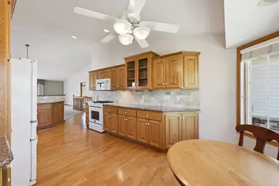 1668 Mackubin Street, Saint Paul, MN 55117 - Photo 8