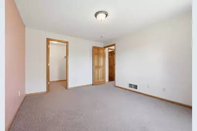 1668 Mackubin Street, Saint Paul, MN 55117 - Photo 24