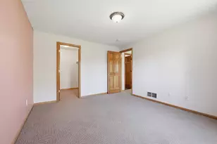 1668 Mackubin St, Saint Paul, MN 55117 - Photo 24