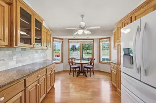 1668 Mackubin St, Saint Paul, MN 55117 - Photo 6