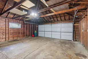 12 W 104th St, Bloomington, MN 55420 - Photo 40