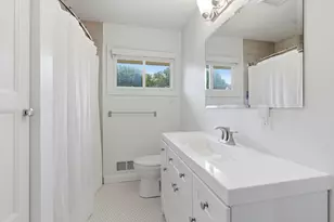 12 W 104th St, Bloomington, MN 55420 - Photo 24