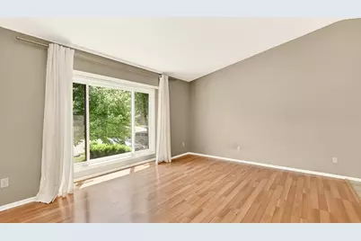 2627 Westridge Lane NW, Rochester, MN 55901 - Photo 4