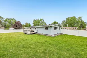 6847 8th St Ln N, Oakdale, MN 55128 - Photo 28