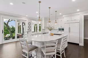 18482 Bearpath Trail, Eden Prairie, MN 55347 - Photo 10