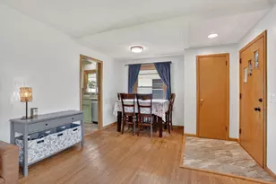 5252 Xerxes Ave N, Minneapolis, MN 55430 - Photo 6