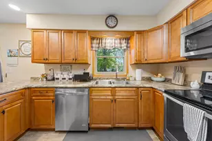 746 Caleta Pl, Owatonna, MN 55060 - Photo 16