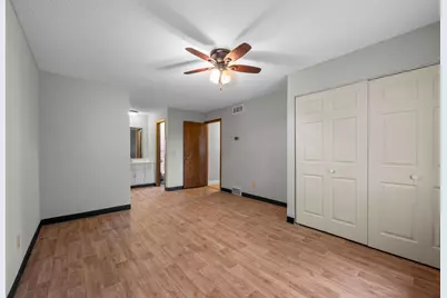 5451 Upper 147th Street W, Apple Valley, MN 55124 - Photo 12