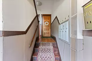 586 Ashland Ave, Saint Paul, MN 55102 - Photo 10