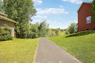 8619 Portage Ln E, Shakopee, MN 55379 - Photo 102