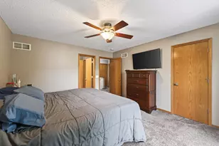 5135 Farnham Dr N, Hugo, MN 55038 - Photo 16