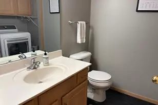 12572 Parkwood Dr, Burnsville, MN 55337 - Photo 10