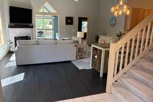 12572 Parkwood Dr, Burnsville, MN 55337 - Photo 2