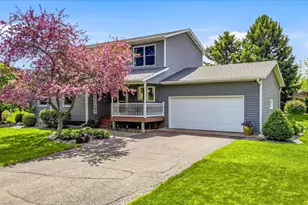 13165 295th St, Lindstrom, MN 55045 - Photo 1