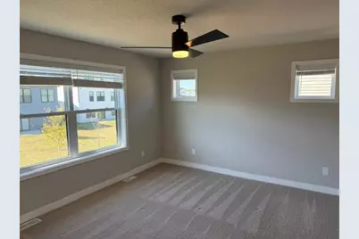 10448 Robinwood Road, Chaska, MN 55318 - Photo 8