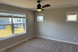 10448 Robinwood Rd, Chaska, MN 55318 - Photo 8