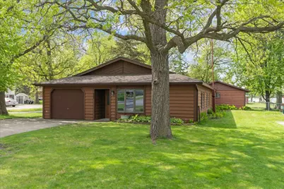 605 Chinook Avenue SW, Avon, MN 56310 - Photo 1