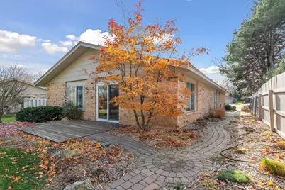 50 Kimberly Lane N, Plymouth, MN 55447 - Photo 2