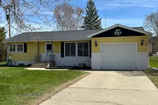 612 Front Ave, Park Rapids, MN 56470 - Photo 1
