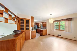 2924 Springview Ln, Mounds View, MN 55112 - Photo 4