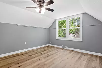 820 Point Douglas Road S, Saint Paul, MN 55119 - Photo 14