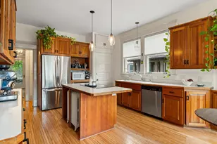 1617 Summit Ave, Saint Paul, MN 55105 - Photo 14