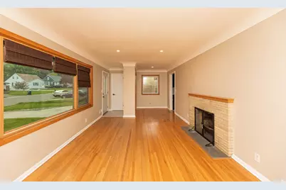 3947 Hayes Street NE, Columbia Heights, MN 55421 - Photo 10
