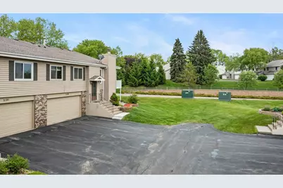 5189 Beachside Drive, Hopkins, MN 55343 - Photo 44