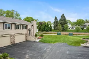 5189 Beachside Dr, Hopkins, MN 55343 - Photo 44