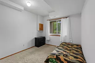 5189 Beachside Dr, Hopkins, MN 55343 - Photo 30