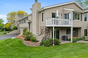 5189 Beachside Dr, Hopkins, MN 55343 - Photo 48