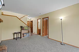5189 Beachside Dr, Hopkins, MN 55343 - Photo 28
