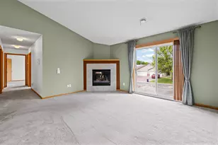 400 Schuller Ct, Dundas, MN 55019 - Photo 8