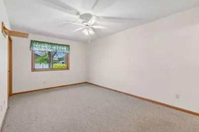 600 E Welco Drive, Montgomery, MN 56069 - Photo 26