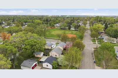 621 19th Street N, Moorhead, MN 56560 - Photo 40