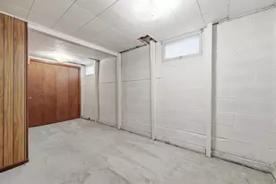 621 19th St N, Moorhead, MN 56560 - Photo 28