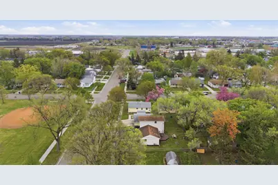 621 19th Street N, Moorhead, MN 56560 - Photo 28