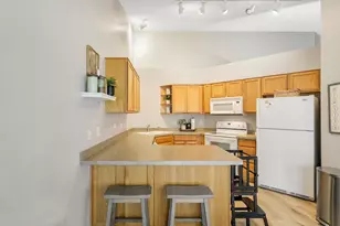 5925 86th Ln N, Brooklyn Park, MN 55443 - Photo 10