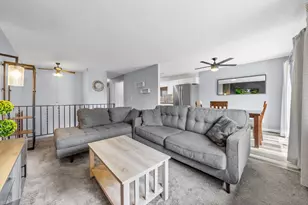 4126 Sylvia Ln S, Shoreview, MN 55126 - Photo 8