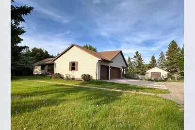 608 Pinetree Drive, Perham, MN 56573 - Photo 10