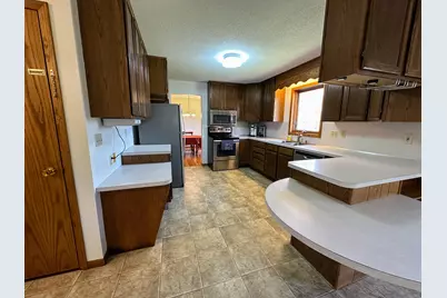 608 Pinetree Drive, Perham, MN 56573 - Photo 4