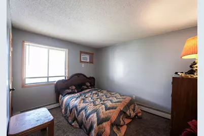 7404 72nd Lane N, Brooklyn Park, MN 55428 - Photo 4