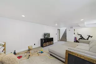 2947 Buchanan St NE, Minneapolis, MN 55418 - Photo 20