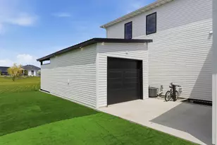 4755 32nd St S, Fargo, ND 58104 - Photo 4
