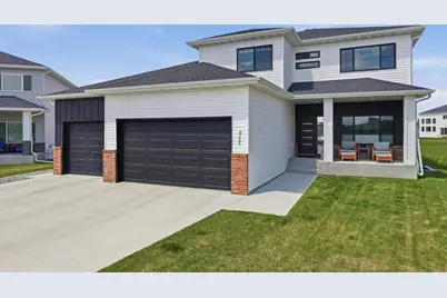 4755 32nd Street S, Fargo, ND 58104 - Photo 2