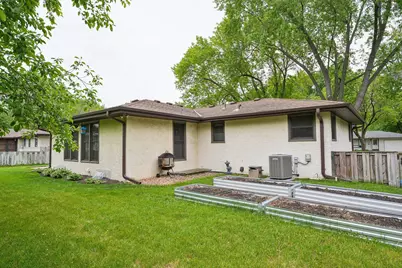 881 Pandora Drive NE, Fridley, MN 55432 - Photo 38