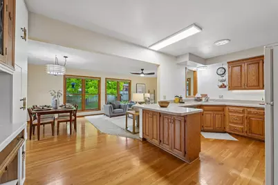 881 Pandora Drive NE, Fridley, MN 55432 - Photo 4