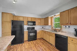 12917 Saratoga Ln N, Champlin, MN 55316 - Photo 10