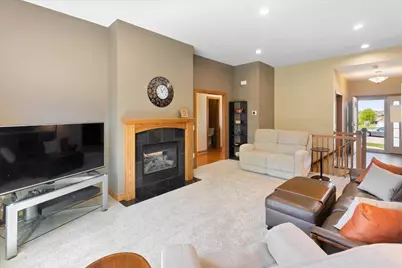 5236 Southern Ridge Lane SW, Rochester, MN 55902 - Photo 6
