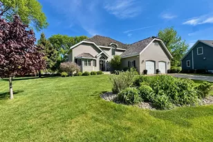 1203 Parkside Dr, Marshall, MN 56258 - Photo 1